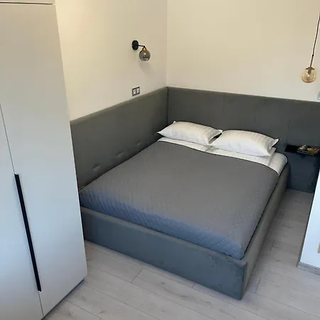 гірський кришталь * Сколе